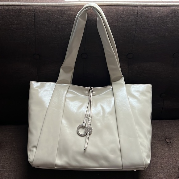CALVIN Klein Hana Novelty Tote Bag - Picture 5 of 8